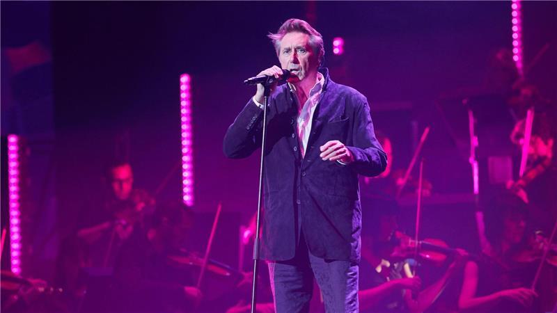 Wo immer er auftritt, ist Bryan Ferry stets adrett gekleidet. In den 70er und 80er Jahren galt er als Stilikone. (Archivbild)