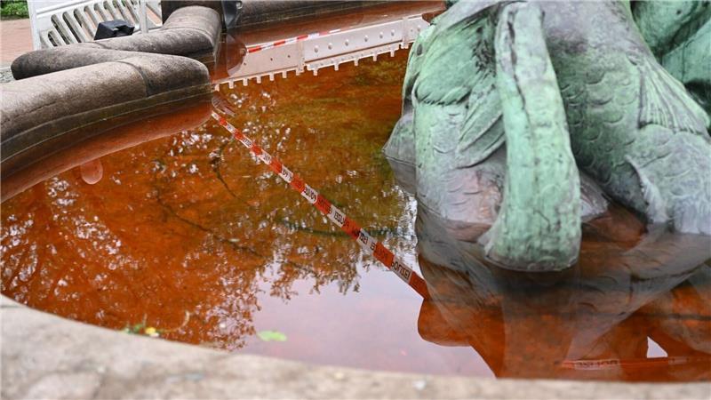 Woher die rote Farbe kommt, ist unklar.