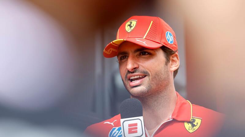 Wohin zieht es Ferrari-Fahrer Carlos Sainz? Wohin geht’s 2025? Carlos Sainz weiß es noch immer nicht.