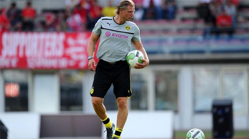 Wolfgang de Beer, Ex-Torwart von Borussia Dortmund, gehörte viele Jahre zu den beliebtesten BVB-Persönlichkeiten.