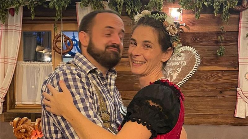 Wolfgang und Saskia Tögel aus Bayern bauen sich in Geestland ein zusätzliches Standbein ihrer Selbstständigkeit auf.