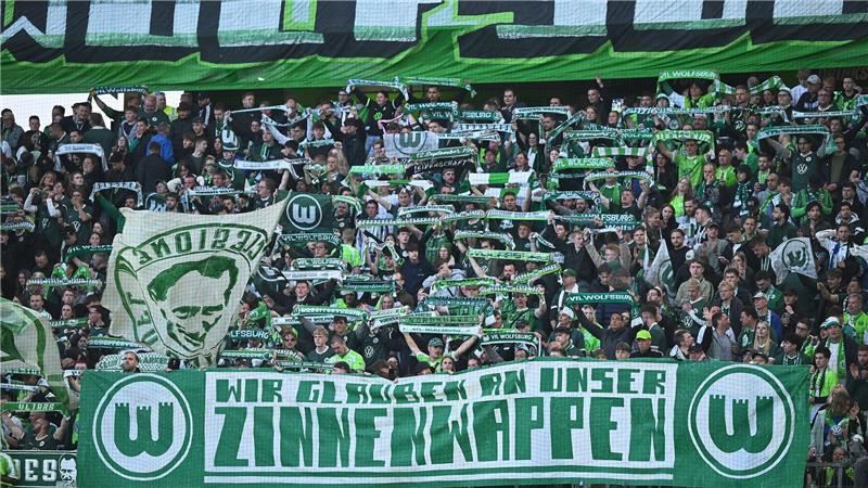 Wolfsburg will in die Relegation.