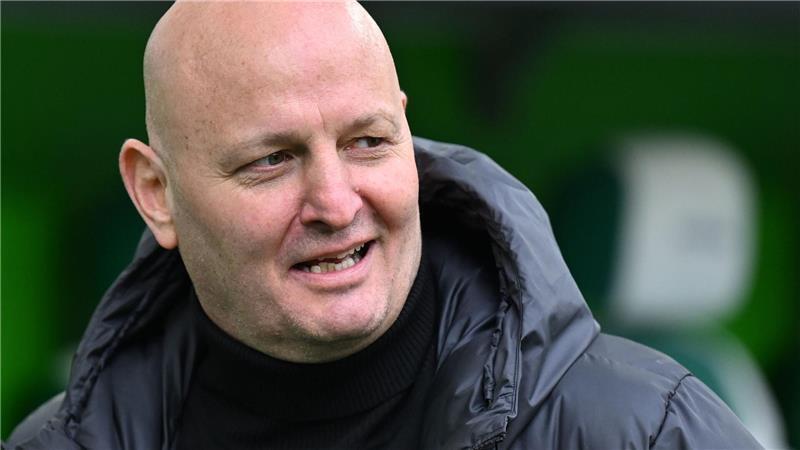 Wolfsburg-Boss Christiansen mahnt zur Geduld Wolfsburgs Geschäftsführer Peter Christiansen bleibt trotz des schwachen Saisonstarts ruhig.