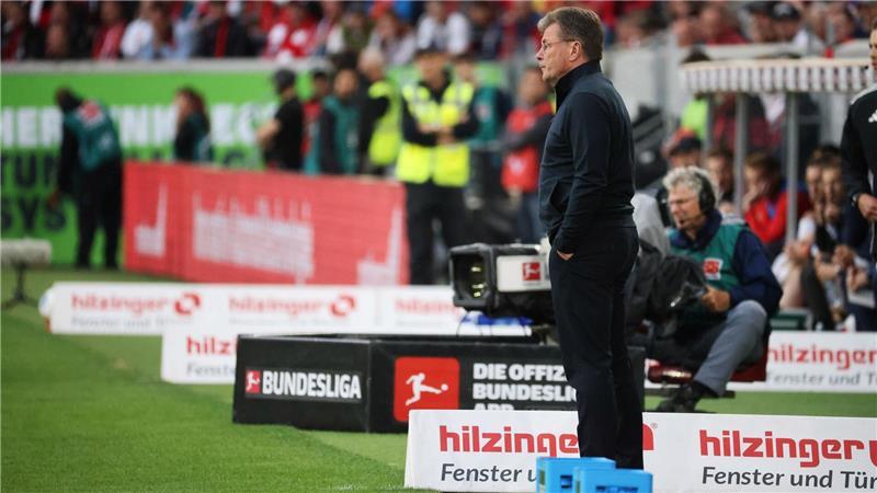 Wolfsburgs Trainer Dieter Hecking.