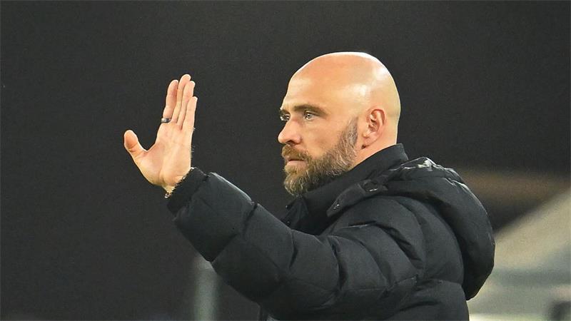 Wolfsburgs Trainer Stephan Lerch zog mit den VfL-Frauen ins Europa-Cup-Achtelfinale ein. (Archivbild)