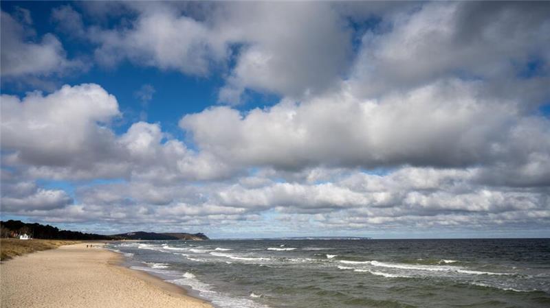 Temperatursprung durch weniger Wolken Wolken haben einen Einfluss darauf, wie warm das Klima auf der Erde ist. (Archivbild)