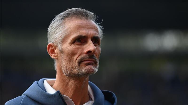 „Nicht richtig“: Schalke-Coach über Differenzen mit Koeman Wollte selbst mehr bestimmen: Schalke-Coach van Wonderen spricht über seine Zeit als niederländischer Co-Trainer.