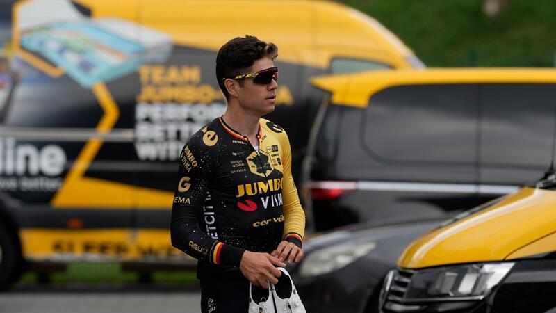 Pedersen in Flandern dabei, van Aert operiert Wout Van Aert ist nach einem Massensturz operiert worden.