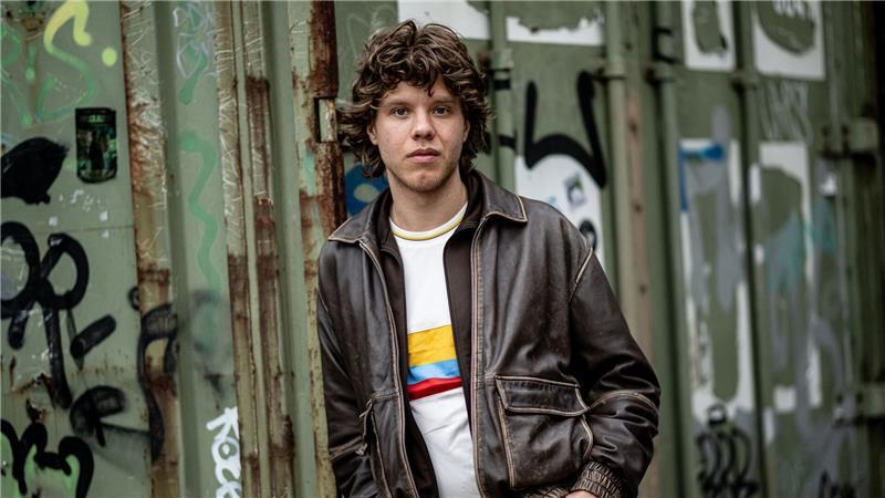 „Wünscht, ich könnt‘ auch mal weinen“ heißt es in „Wunderschön“.