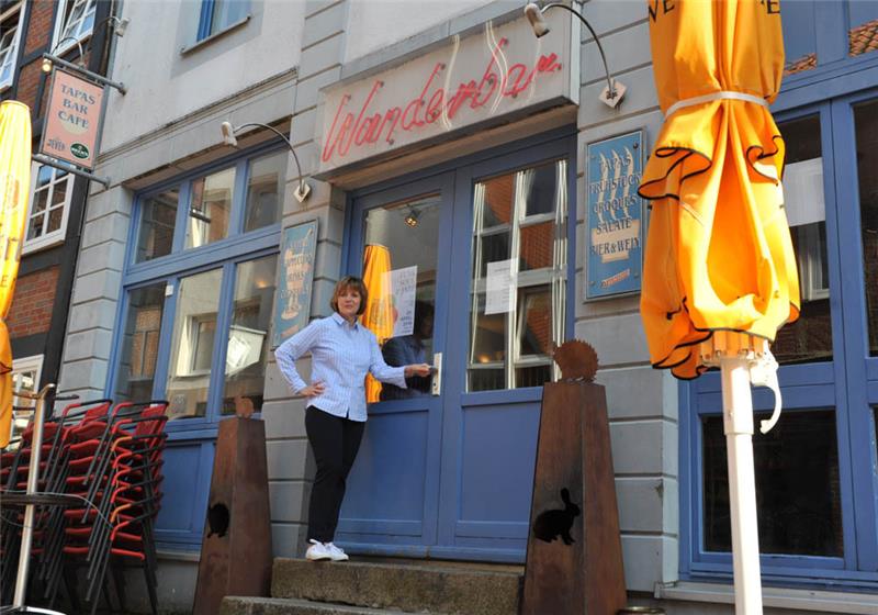 Das letzte Konzert in der Wunderbar Wunderbar-Betreiberin Claudia Schröder hat das Haus in der Ritterstraße samt Lokal und Wohnung verkauft. Foto: Wisser