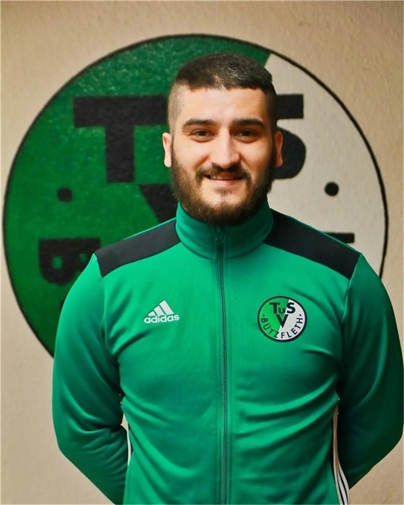 Süleyman Aksoy ist Toptorjäger beim TuSV Bützfleth II Yağiz Sinan vom TuSV Bützfleth II