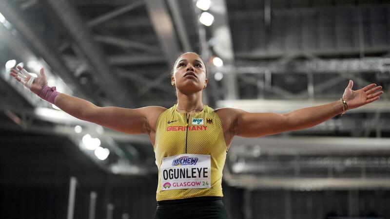 Yemisi Ogunleye hat bei der Hallen-WM die Silbermedaille im Kugelstoßen gewonnen.