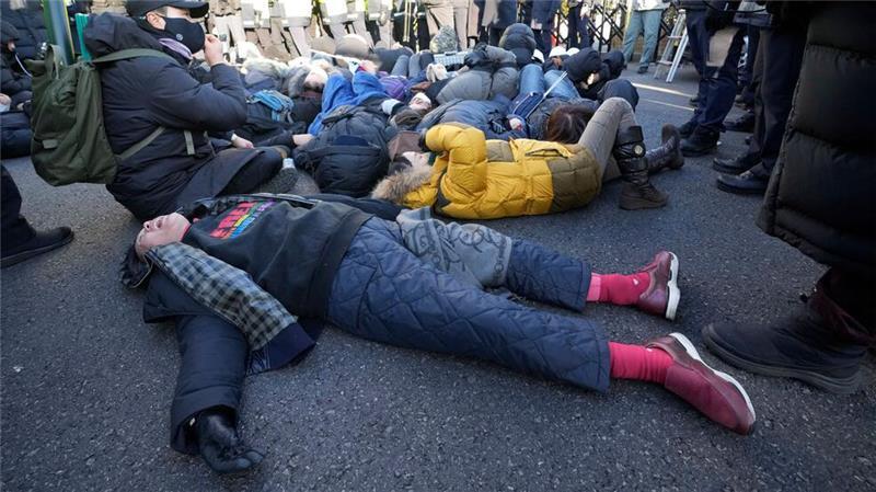 Yoon hatte seinen Anhängern versprochen, „bis zum Ende“ für die Sicherheit des Landes zu kämpfen.
