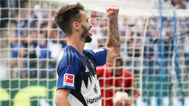 HSV atmet auf: Erster Bundesliga-Sieg seit dem Aufstieg Zählte zu den auffälligsten Hamburgern: Fabio Vieira.