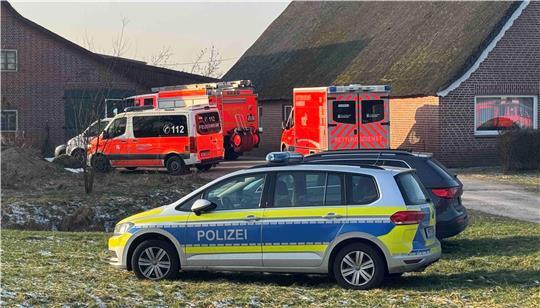 Zahlreiche Einsatzkräfte waren am Donnerstagvormittag am Obstmarschenweg im Einsatz.