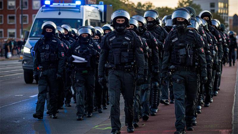 Zahlreiche Einsatzkräfte waren unterwegs.
