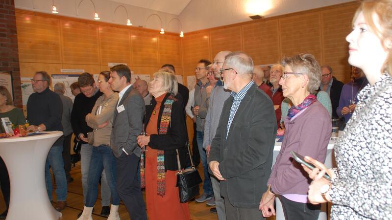 Zahlreiche Harsefelder kamen zur Neujahrsbegegnung ins Rathaus.