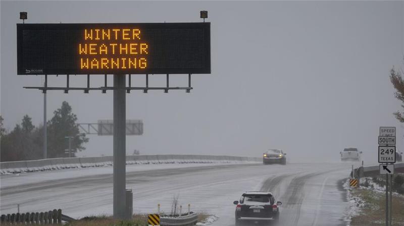 Zahlreiche Straßen waren gesperrt.