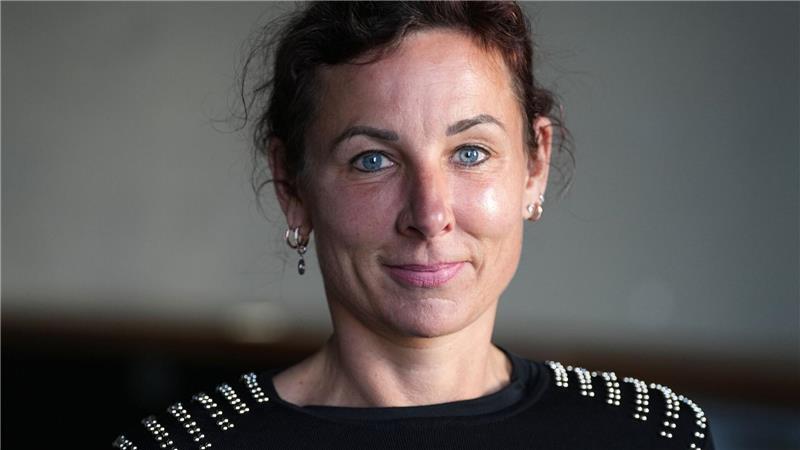 Fitzek, Juli Zeh und Campino für Bucherfolge ausgezeichnet Zeh (51, „Unterleuten“) wird mit einem Platin-Award für mehr als sechs Millionen Verkäufe geehrt. (Archivbild)