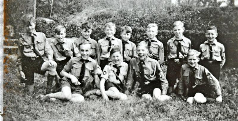 Zeitzeuge Heinz Schmidt lebt in Neu Wulmstorf. Hier, vor den Toren Hamburgs, hat er den Krieg und die Kapitulation 1945 erlebt.