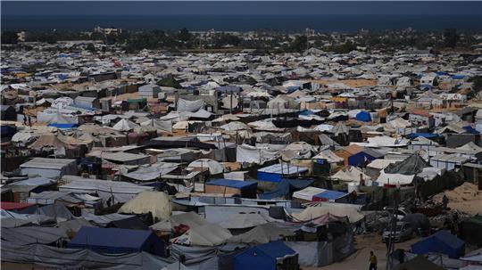 Zeltlager in der sogenannten humanitären Zone im Süden des Gazastreifens. (Archivbild)