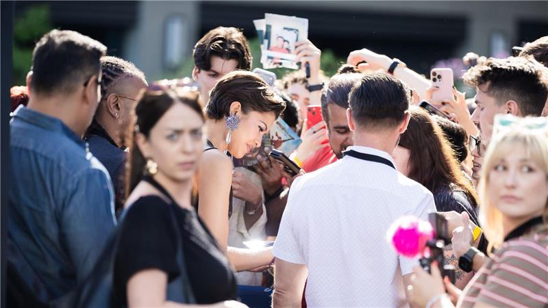 Zendaya nahm sich Zeit für ihre Fans.