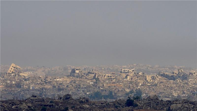 Zerstörung, Trümmer und Elend prägen rund 22 Monate nach Beginn des verheerenden Gaza-Kriegs das Bild in dem Küstenstreifen. (Archivbild)