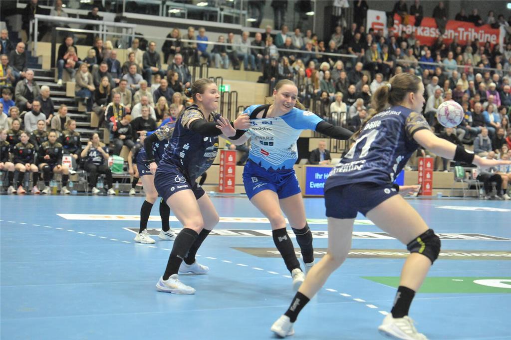 Ziehen und Zerren in der Abwehr