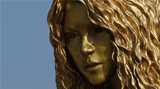 Zu Ehren der kolumbianischen Popsängerin Shakira ist in ihrer Geburtsstadt Barranquilla eine Skulptur enthüllt worden.