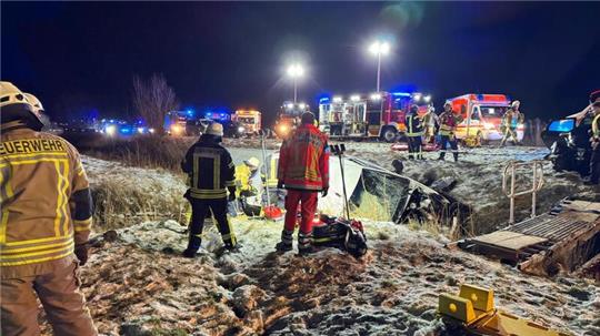 Zu einem Unfall ist es am Donnerstagabend vor dem Wesertunnel gekommen.