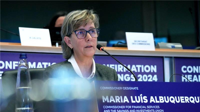 EU-Reformplan: Finanzmärkte sollen attraktiver werden „Zu lange hat Europa eine Zersplitterung toleriert“, sagt die zuständige EU-Kommissarin Maria Luis Albuquerque.