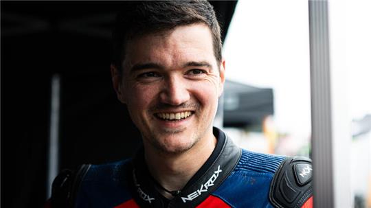 Zufrieden mit seiner ersten Saison als Motorradfahrer bei der Twin-Cup-DM: Daniel Stache aus Reith.