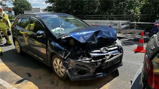 Zuletzt mussten die Stader Feuerwehrleute zu einem Unfall ausrücken.
