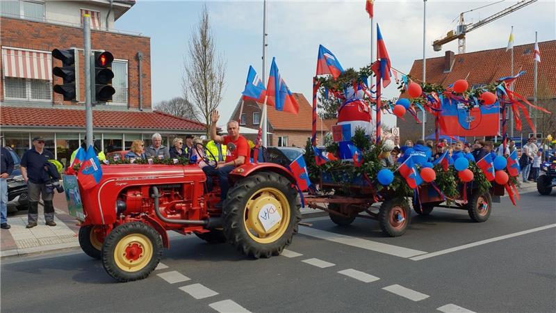 Drochtersen feiert 20. Blütenfest mit Blütenkorso Zum 20. Drochterser Blütenfest wird es am Sonntag erstmals einen großen Blütenkorso geben.