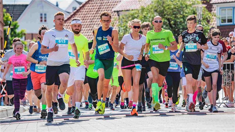 Lauf-Musik-Festival Harsefeld: Kirche läuft für ukrainische Kinder Zum 20. Mal findet in Harsefeld das Lauf-Musik-Festival statt.