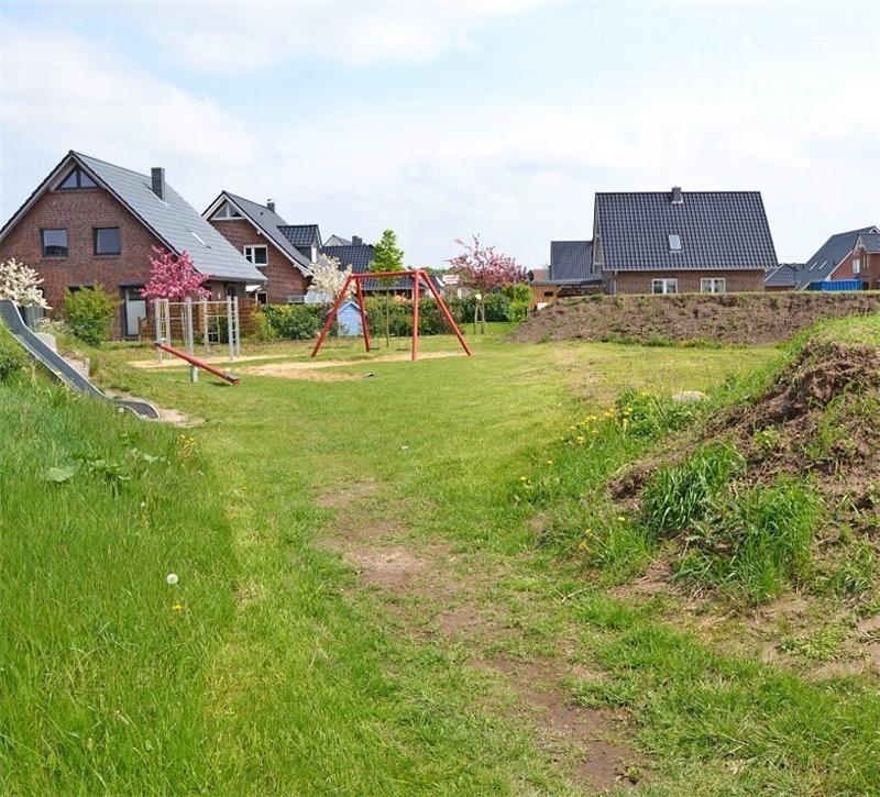 Zum Jahresende soll der Spielplatz im Neubaugebiet am Roggenkamp fertig sein.