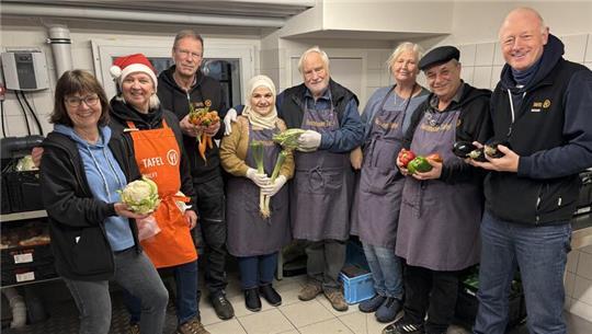 Zum Team der Buxtehuder Tafel gehören insgesamt 115 Ehrenamtliche.