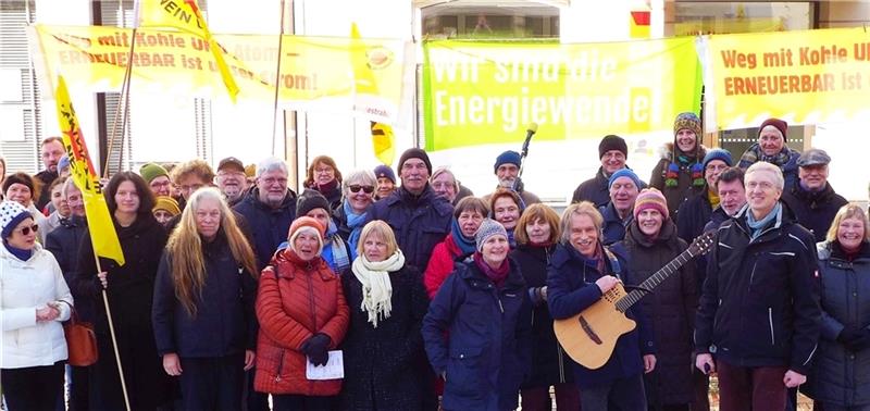 60 Teilnehmer bei Mahnwache zum Fukushima-Jahrestag Zum zwölften Jahrestag der Atomkatastrophe von Fukushima fordern Buxtehuder einen weltweiten Atomausstieg.