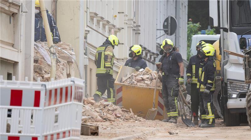 Zwei Leichen wurden nach dem Hauseinsturz in Görlitz geborgen - ein Mann wird noch vermisst