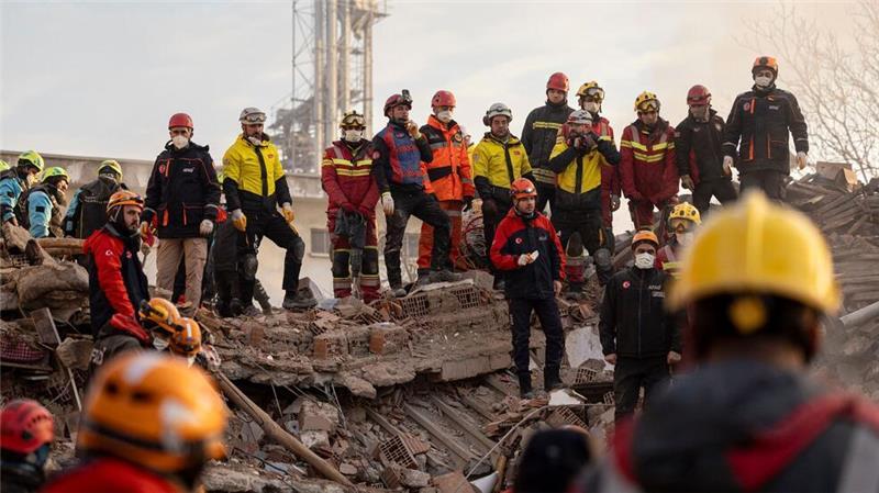 Zwei Menschen kamen ums Leben, drei wurden verletzt.