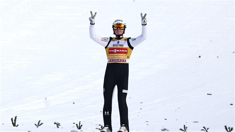 Zwei Siege hat Domen Prevc schon. Werden es nach vier Tournee-Springen vier sein?