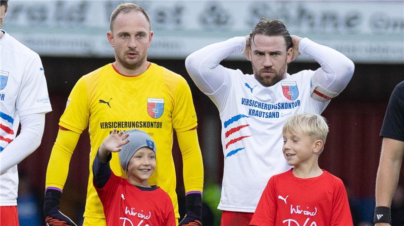 Zwei Vielspieler unter sich: Patrick Siefkes stand 312 Mal für D/A auf dem Platz. Nur Kapitän Nico von der Reith aus dem aktuellen Kader hat mit 367 Einsätzen noch mehr.