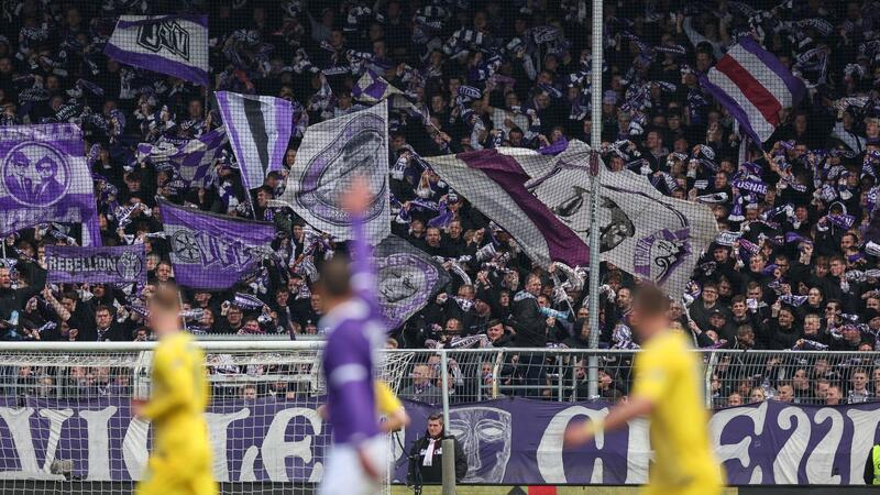 VfL Osnabrück holt Torhüter Richter von 1860 München Zweitliga-Absteiger VfL Osnabrück hat Torwart David Richter vom baldigen Ligakonkurrenten 1860 München verpflichtet.