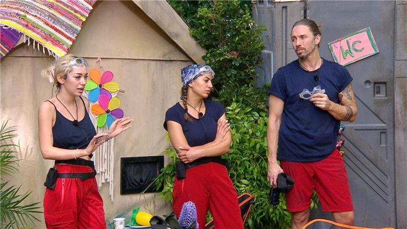 Zwischen Eva (Mitte) und Ariel hatte es in der vierten Folge des Dschungelcamps heftig gekracht. (Archivfoto)