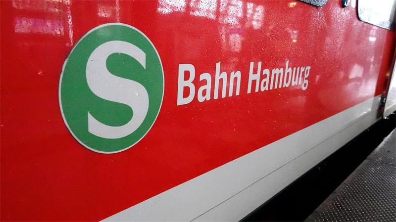 Zwischen Wedel und Hamburg-Blankenese fällt die S1 am Morgen aus (Archivbild).