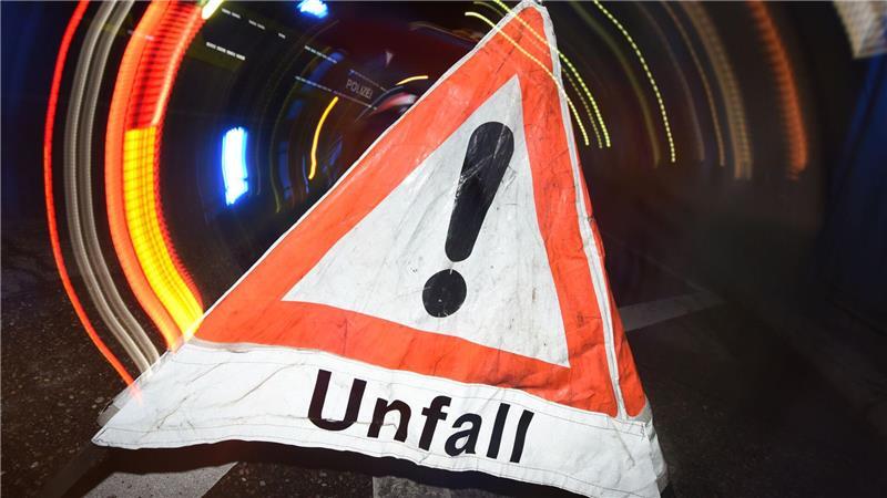 Tödlicher Unfall auf A1 bei Bockel: 33-Jähriger auf Seitenstreifen angefahren Zwischen den A1- Anschlussstellen Stuckenborstel und Bockel kam es zu einem tödlichen Unfall (Symbolbild).