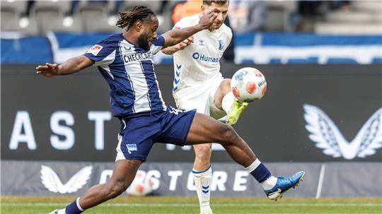 Zwischen den Toren spielte sich das Geschehen zumeist ab.