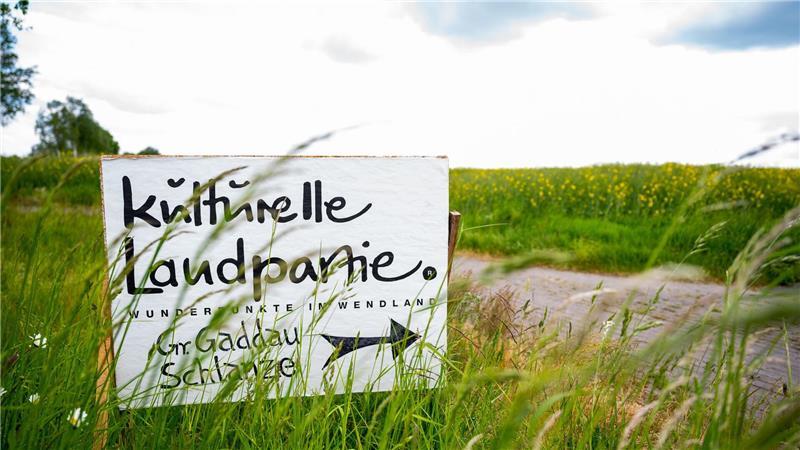 Zwölf Tage lang strömen von Himmelfahrt an Tausende Kunstinteressierte zur „Kulturellen Landpartie“ (KLP) ins Wendland. (Archivbild)