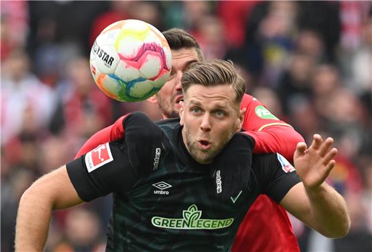 <strong>Niclas Füllkrugs Verbleib bei Werder ist noch immer offen. Foto: Torsten Silz/dpa</strong>